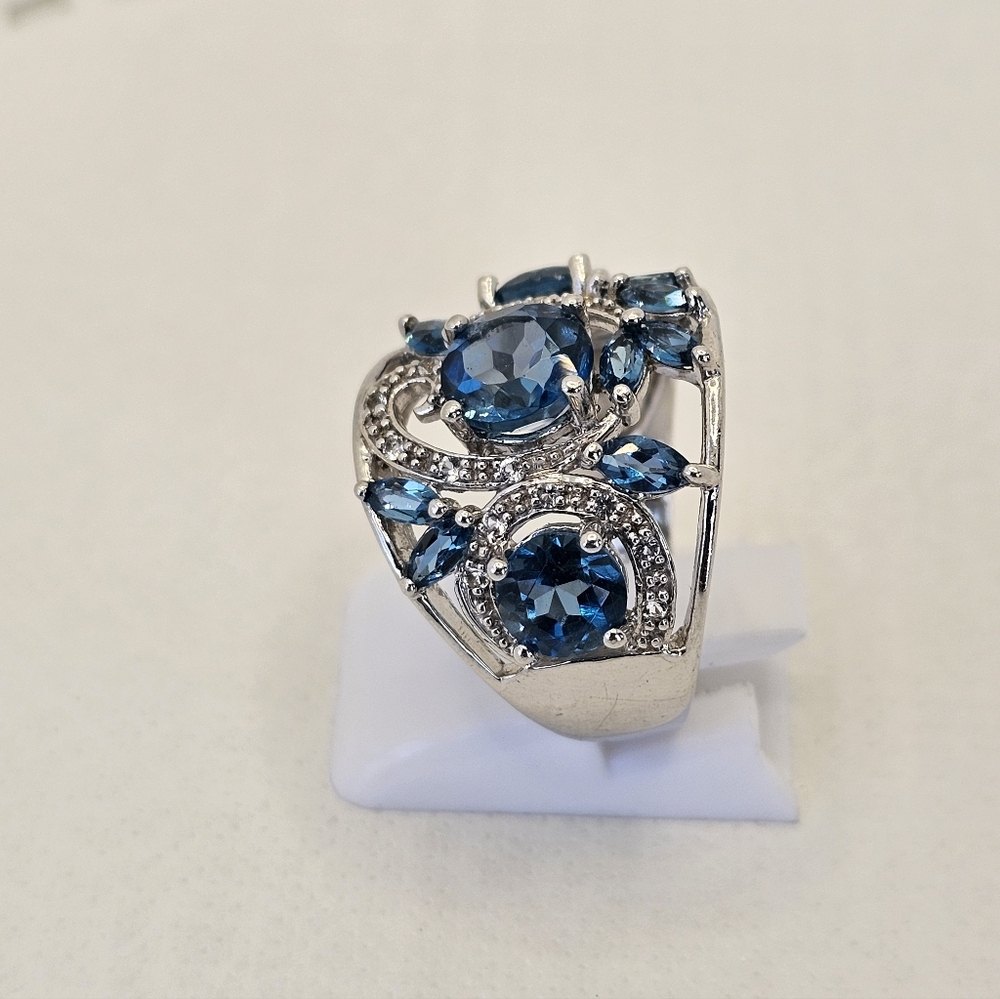 Natural London Blue Topaz Ring Rhodium Sterling Silver Size 7! New - Picture 6 of 13